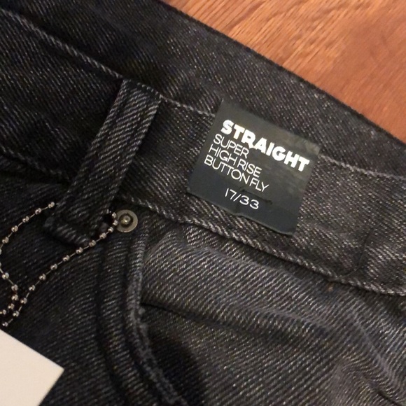 Jeans - Picture 3 of 8
